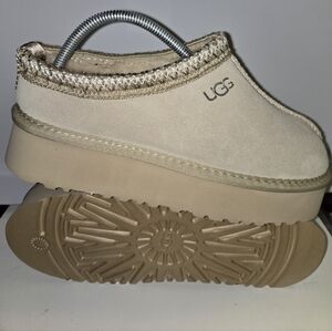 Tasman Platform Slipper size 7